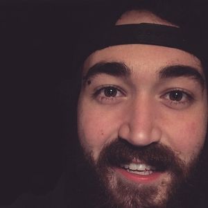 Meet your Posher, Devin